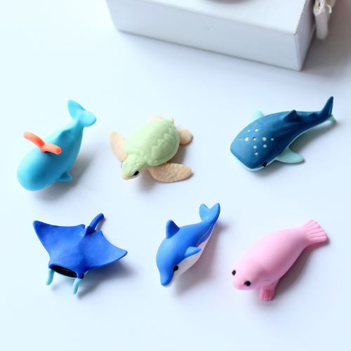 Creative-Cute-Underwater-World-Eraser34.jpg